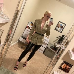 Ezra pocketed relaxed blazer- Vici